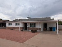 Building Photo - West Phoenix Fully Remodeled 3br