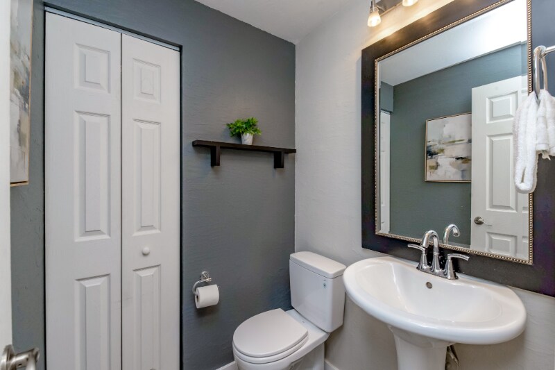 Building Photo - 4826 S 187th Pl