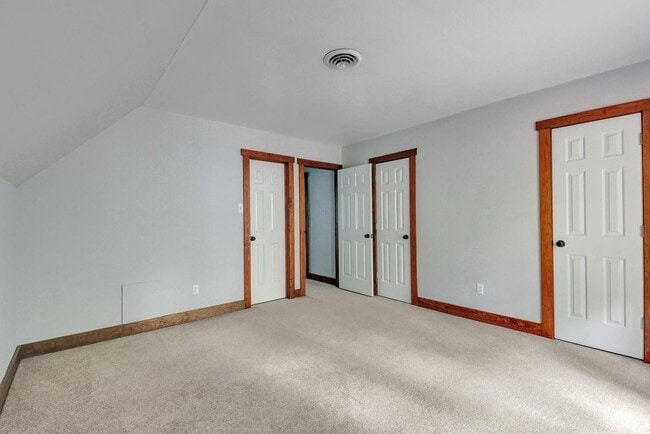 Building Photo - 3 Bedroom Cape in Brandermill!