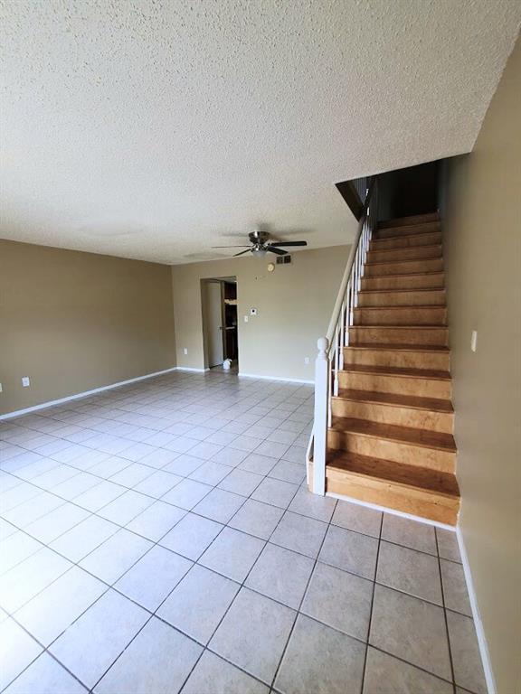 Building Photo - 719 N Beverly Ln