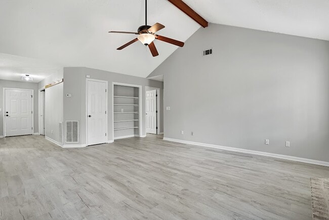 Building Photo - 208 Miner Dr