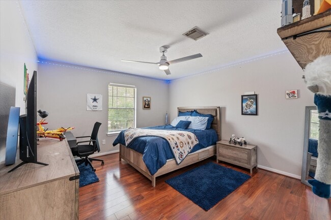 Building Photo - 4318 Raintree Ct