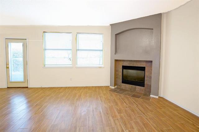 Building Photo - 10617 Wolfcreek Ln