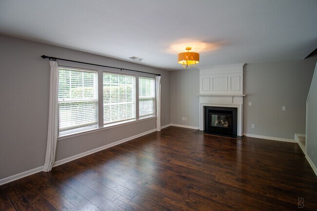 Building Photo - 4 bedroom home in Ballantyne