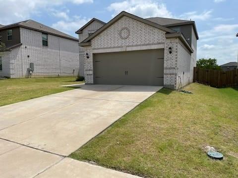 Building Photo - 311 Clear Springs St