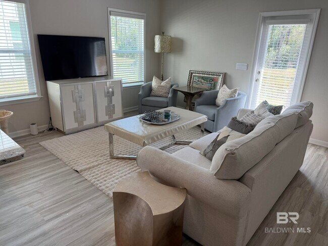 Building Photo - 4250 Lost Bay Dr