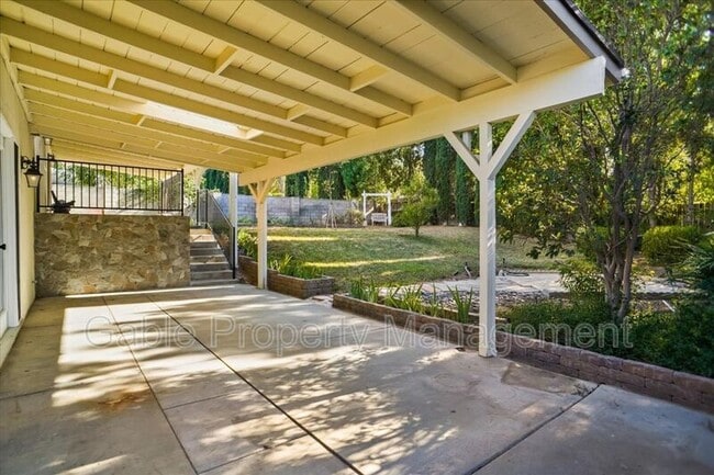 Building Photo - 26421 Torrey Pines Dr