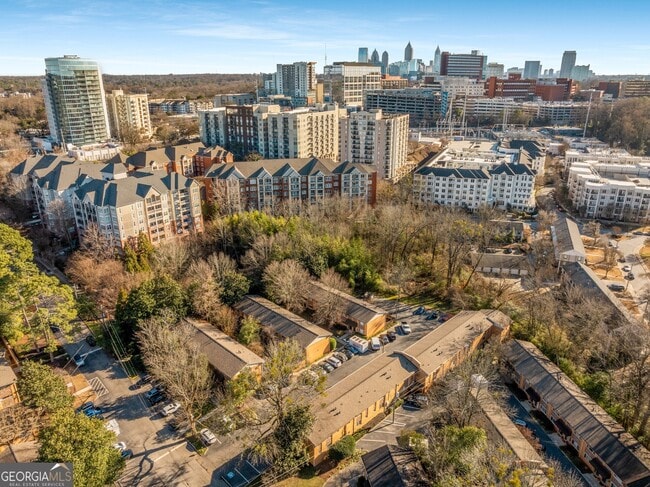 Building Photo - 100 Biscayne Dr NW