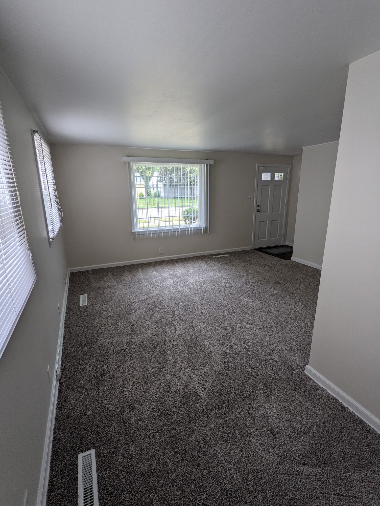 Building Photo - 3014 Sunnymede Ave