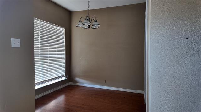 Building Photo - 2405 Northlake Ct