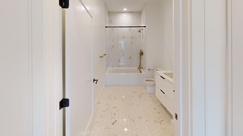 Building Photo - 60 Leo M Birmingham Pky