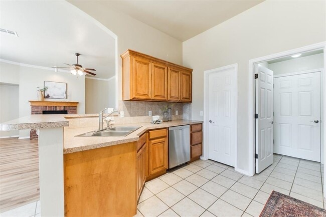 Building Photo - 14101 Saw Mill Rd