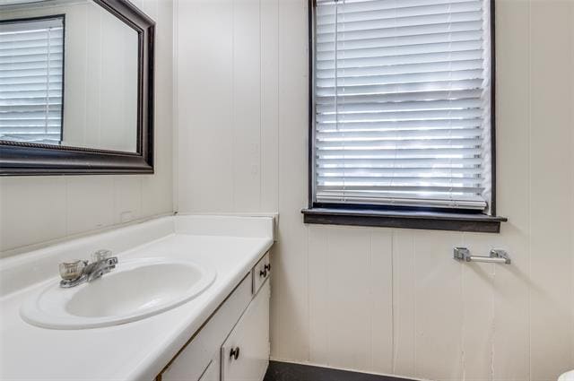 Building Photo - 9311 Oakland Dr