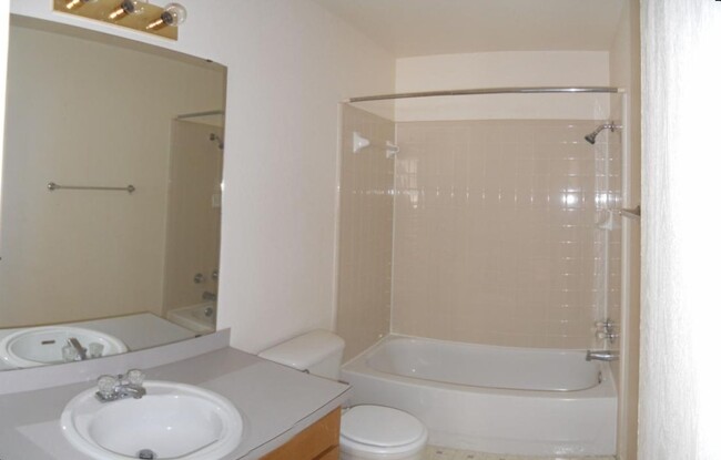 Building Photo - 4303 Deek Dr