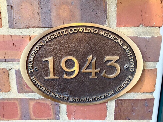 Building Photo - Close to the Newport News Shipbuilding