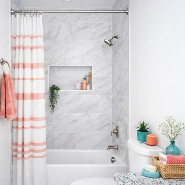 Building Photo - !! SPECIAL HALF OFF SECOND MONTH'S RENT!!! Updated 3BR 2BA  Home w/ Renovated Kitchen near Downto...