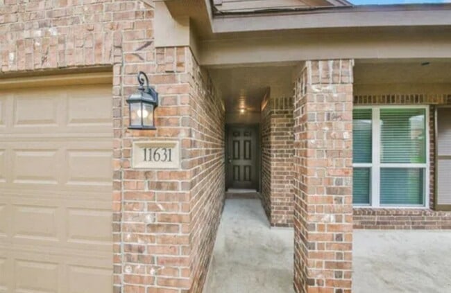 Building Photo - 11631 Downey Violet Ln