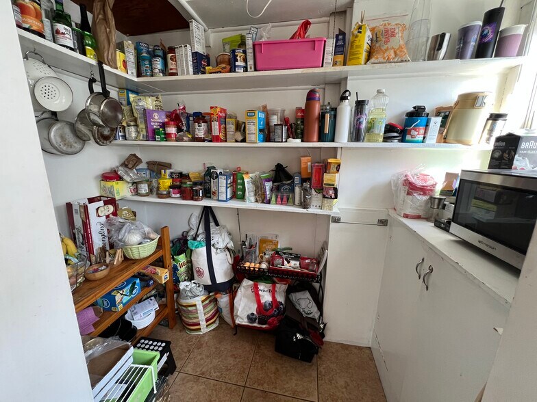 Building Photo - 75 Carolina Ave