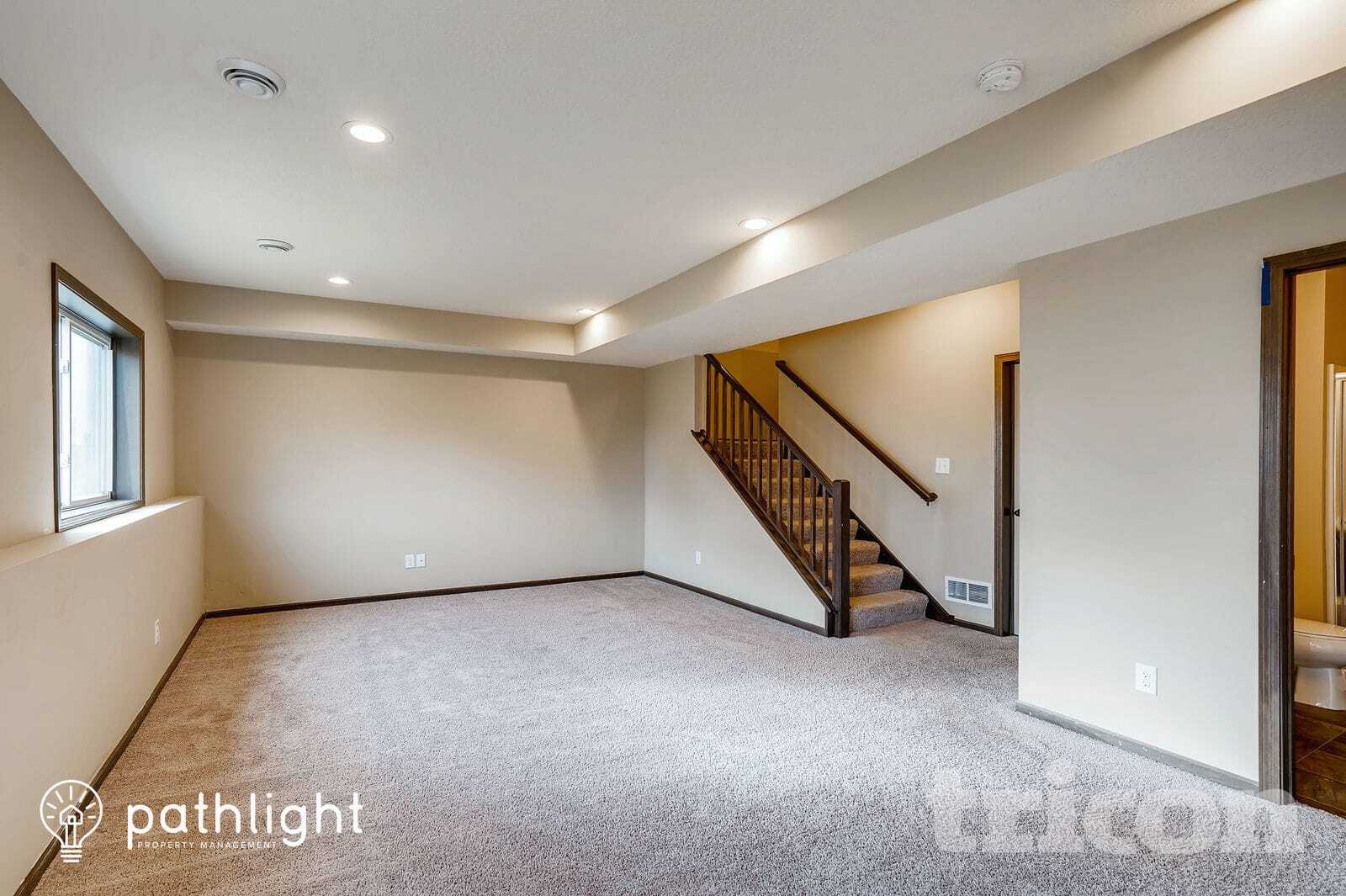 Building Photo - 16043 Estate Ln