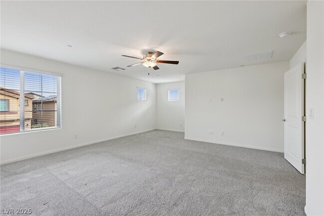 Building Photo - 10971 Meridian Flds Ave