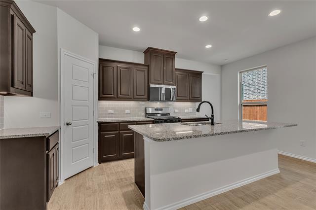 Building Photo - 1729 Hazer Ln