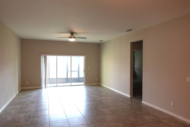 Building Photo - 954 Hilltop Park Ct