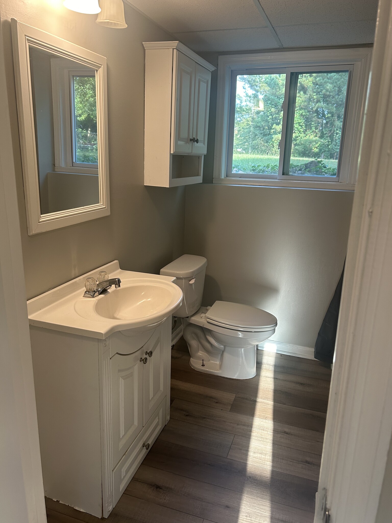 Building Photo - 4220 Daniel Dr