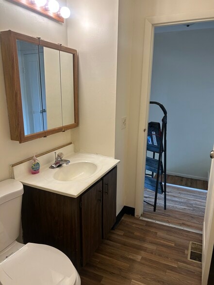 Building Photo - 4677 Tarryton Ct S