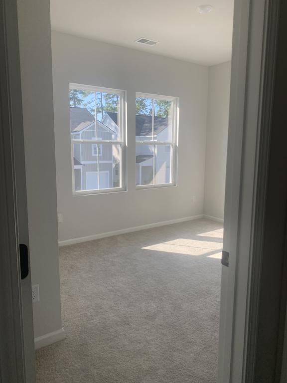Building Photo - 601 Southwind Way