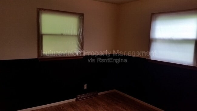 Building Photo - 3710 Kovarik Ln
