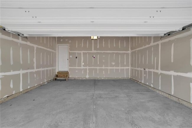 Building Photo - 126 Scotland Ln
