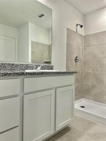 Building Photo - 122 Wheatgrass Ln