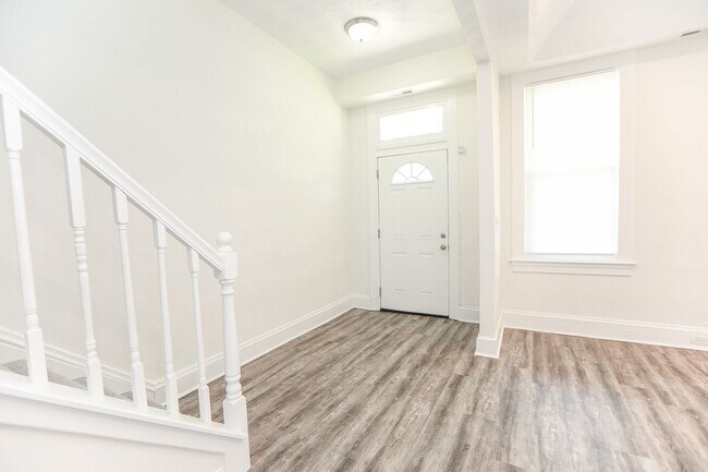 Building Photo - Rare Find! Renovated 3BR/2BA Home in Norfolk – Available Now