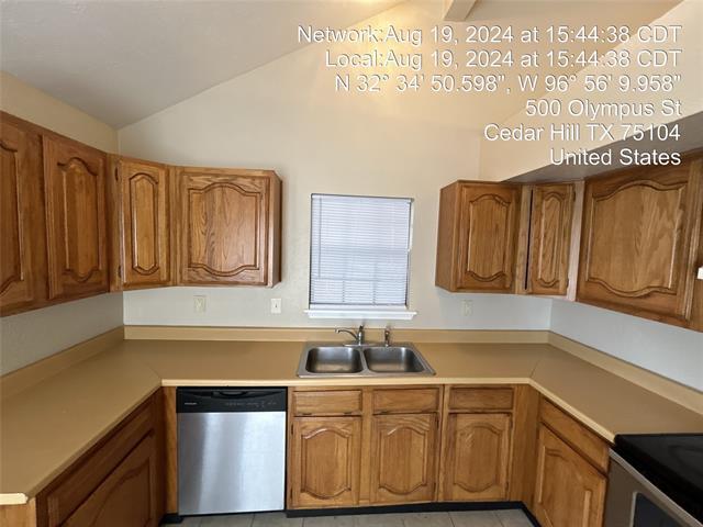 Building Photo - 500 Olympus St