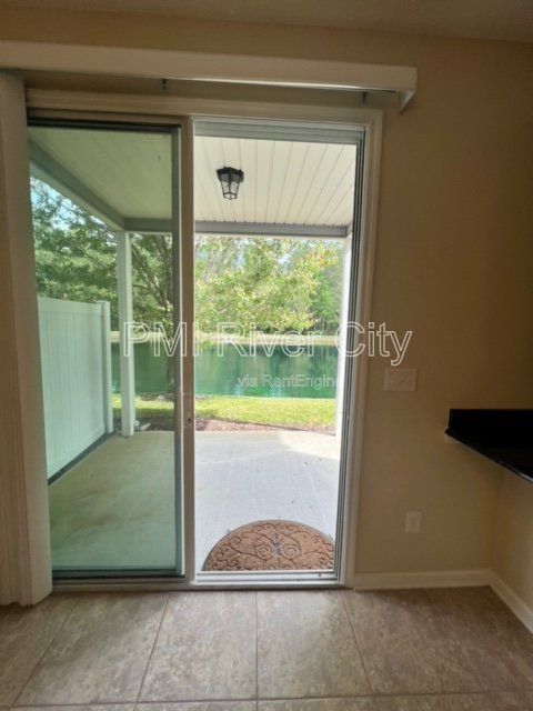 Building Photo - 46 Paradas Pl