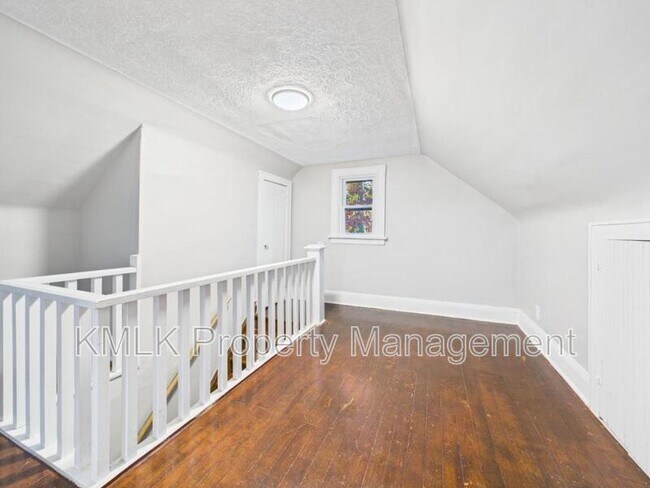 Building Photo - 973 Harrison Ave