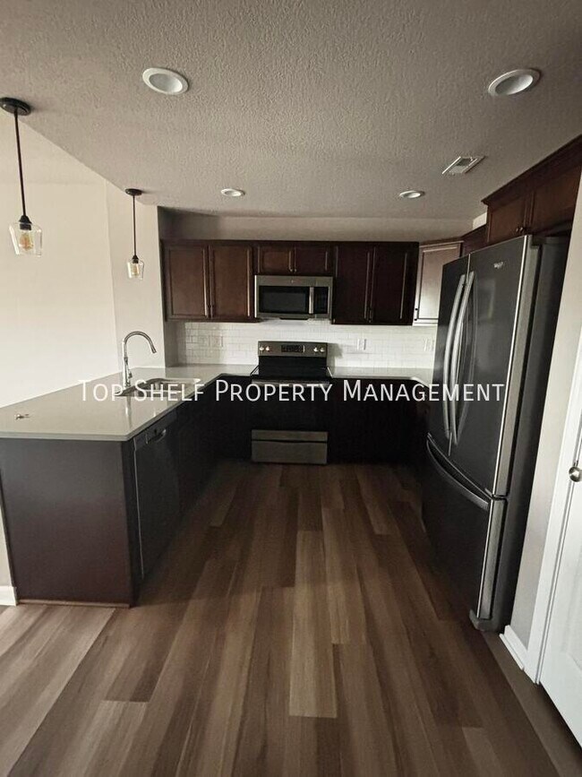 Building Photo - 2308 Hazeltine Pl