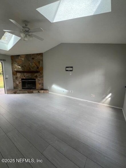 Building Photo - 3811 English Colony Dr N