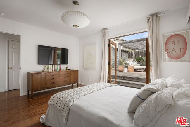 Building Photo - 5215 Almaden Dr