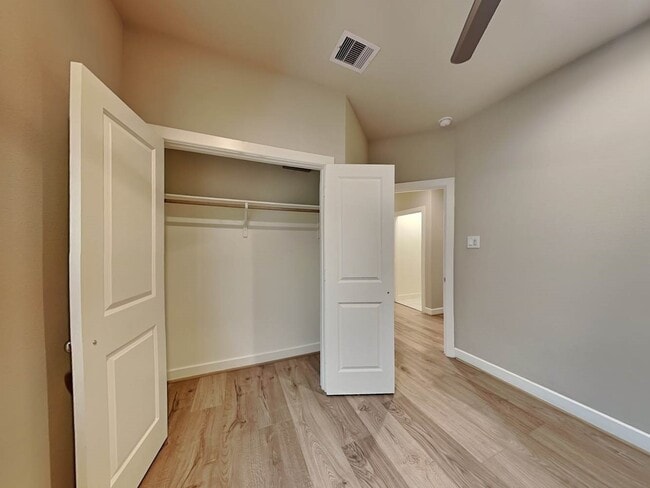 Building Photo - 6347 Paddington Bnd Dr