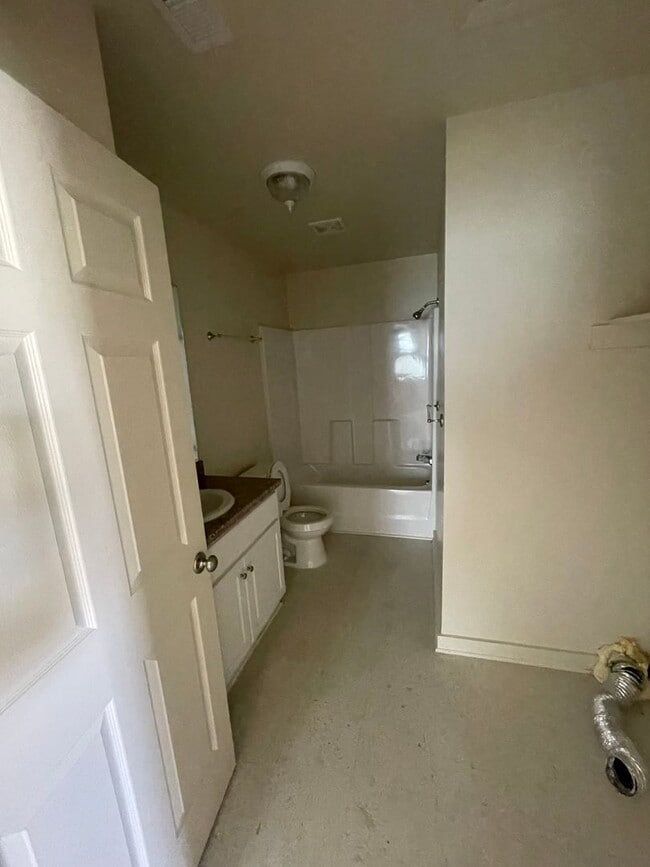 Building Photo - 3600 Citation Ct