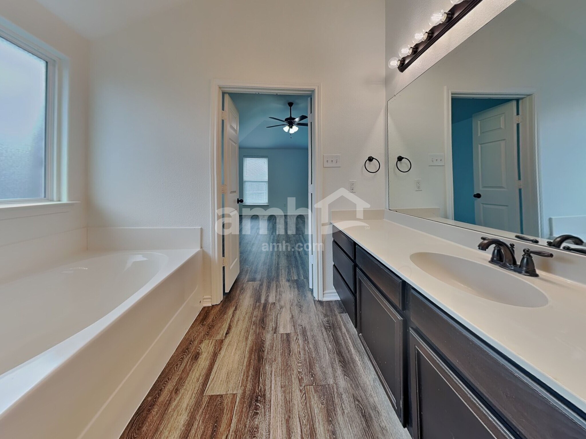 Building Photo - 1325 Rosedale Springs Ln