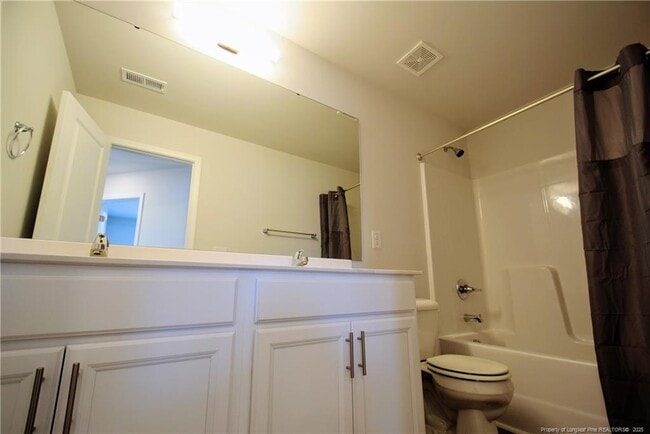 Building Photo - 331 Brentmoor Dr