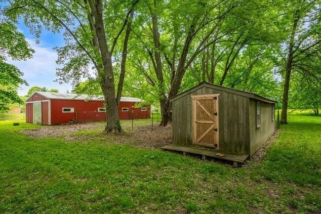 Building Photo - 3407 Bean-Oller Rd