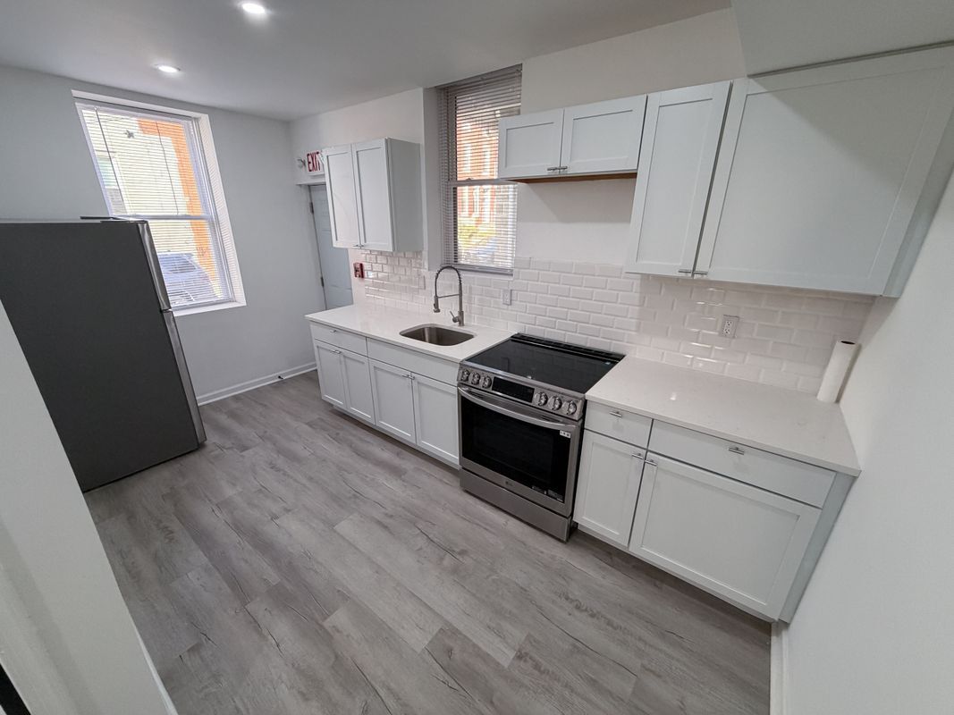 Building Photo - 1621 N 33rd St