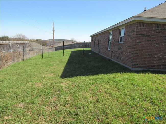 Building Photo - 2906 Starlight Dr