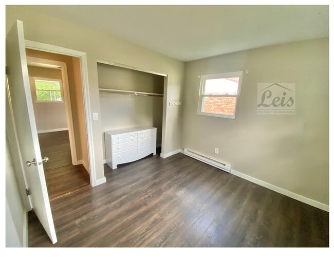 Building Photo - 1473 Skylark Dr