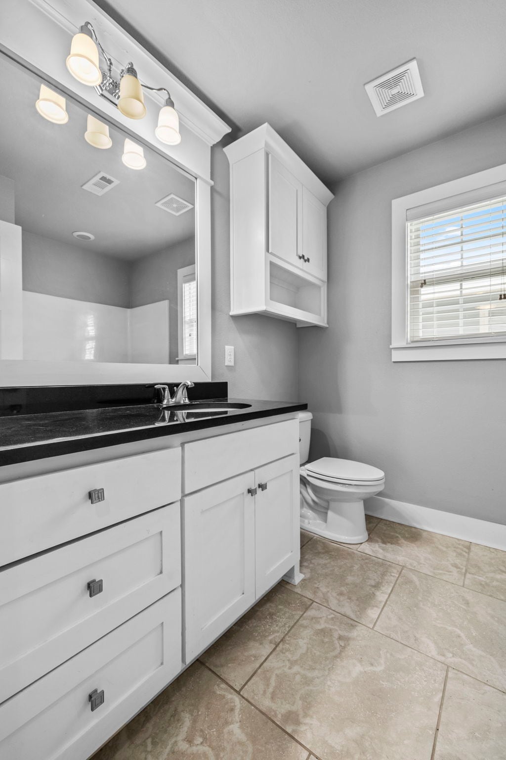 Upstairs Bathroom - 6508 W Knoll View Way