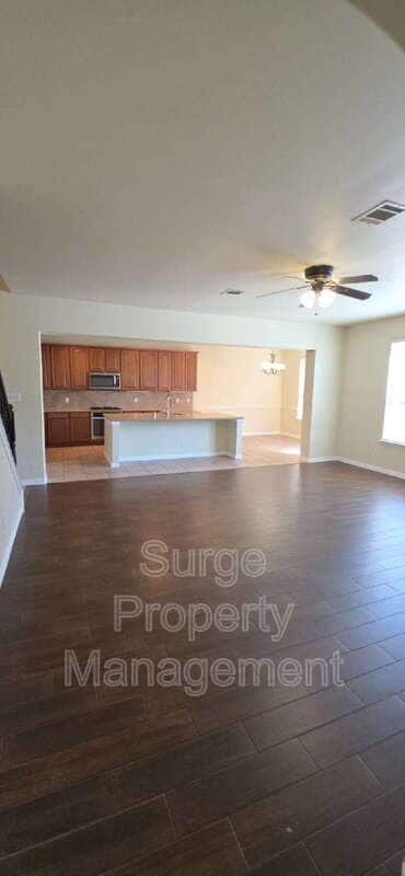 Building Photo - 312 Dover Heights Trail