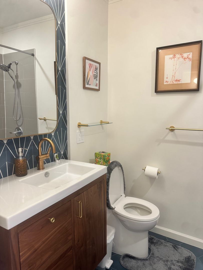 Building Photo - 1539-1541 E. 38th St